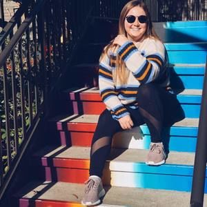 Meet your Posher, Hannah